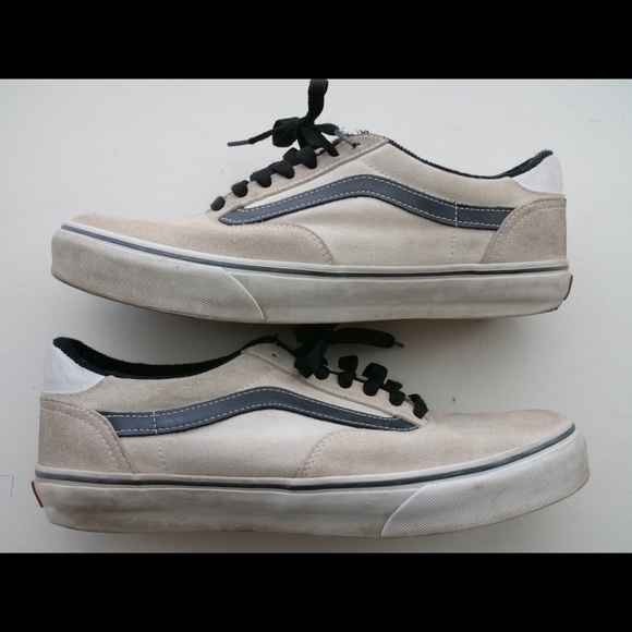 vans av6